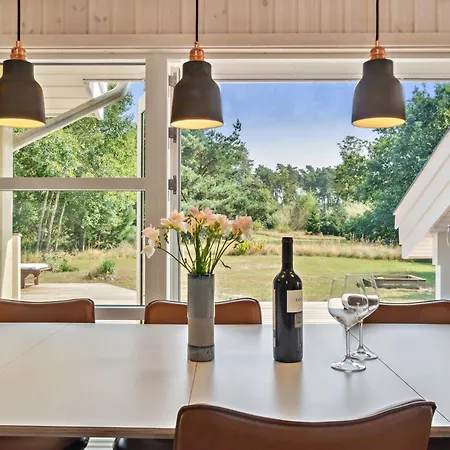 Vamika - 300m From The Sea By Interhome 度假居 *