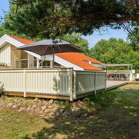 Vamika - 300m From The Sea By Interhome Vester Somarken